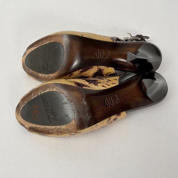 Donald J. Pliner Zofia Snake Print Patent Leather Slingback Heels Pumps, 7.5 - Picture 8 of 10